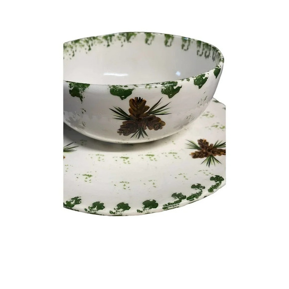 Set of Two New Handmade Pine Cone Soup Bowls - Picture 2 of 8